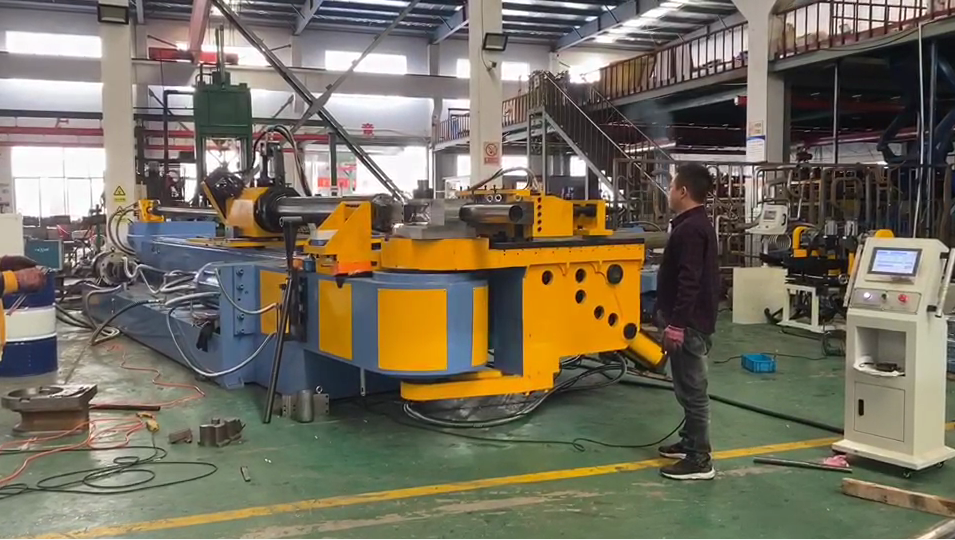 DW-168CNC全自动数控弯管机